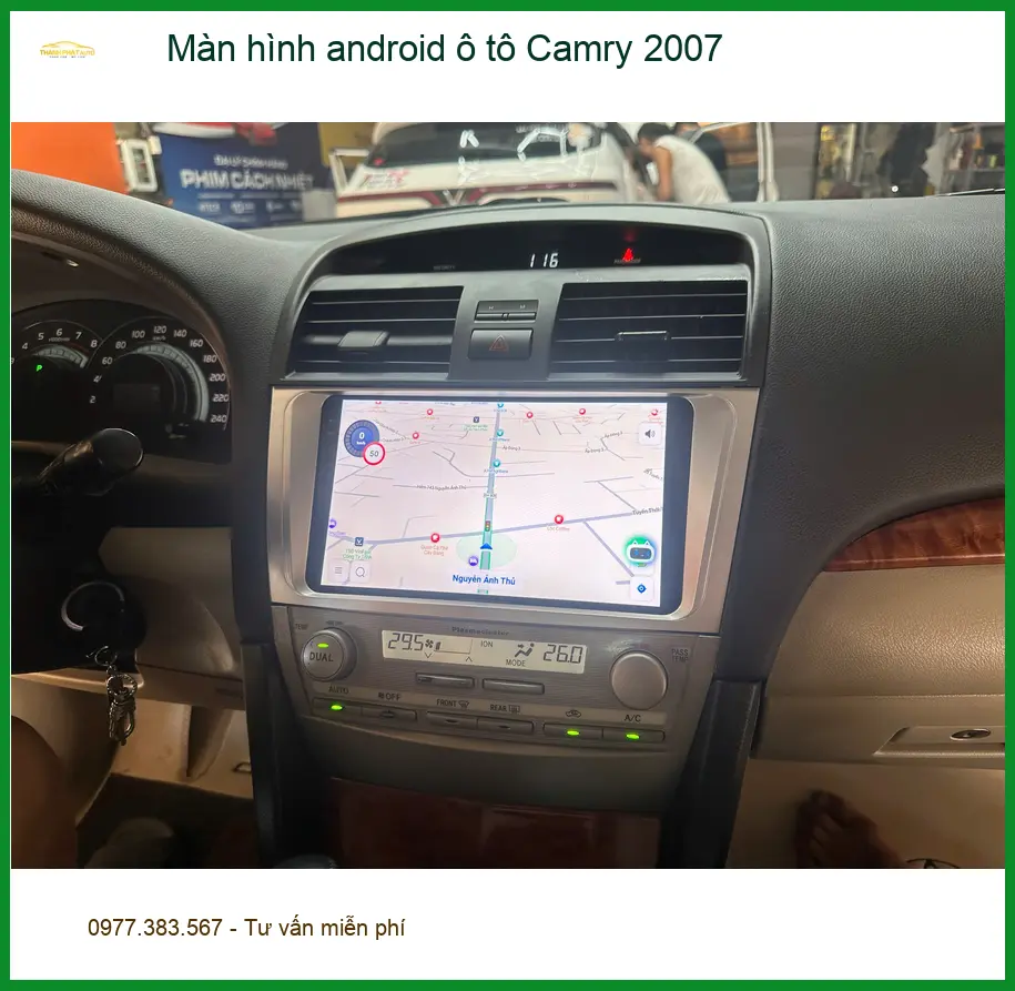 Chú Tấn lắp màn hình Android cho Camry 2007 tại Quận 1 vì màn zin đã lỗi thời ảnh thực tế 2