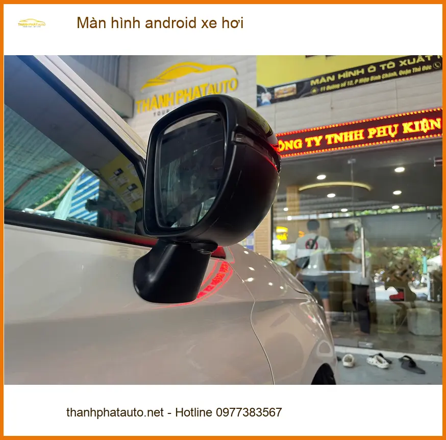 Chị Bích lắp màn hình Android xe hơi cho Honda CR-V ở Quận 9 để dùng bản đồ, giải trí
