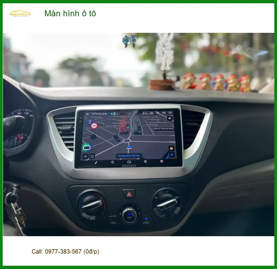 Anh Cường lắp màn hình ô tô cho Honda HR-V ở Gò Vấp vì màn zin đã cũ