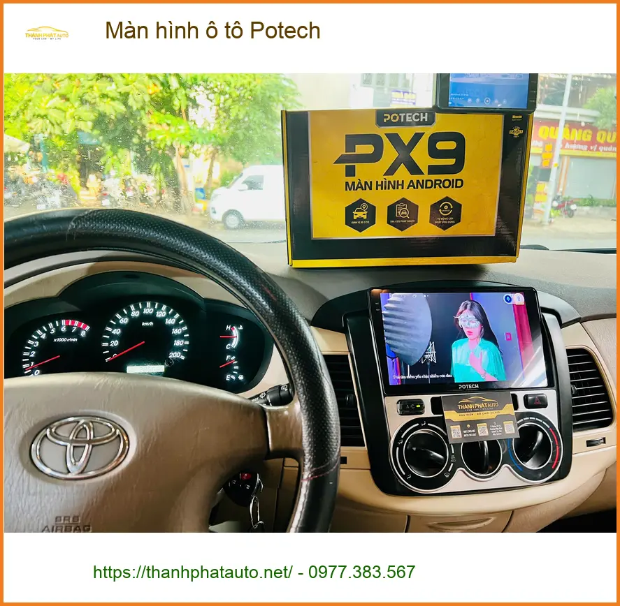 Anh Duy lắp màn hình ô tô Potech cho Ford Everest tại Hóc Môn vì màn zin lỗi thời ảnh thực tế 2
