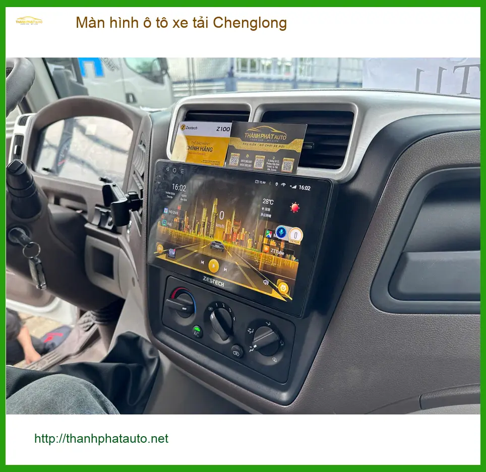 Anh Lâm lắp màn hình ô tô xe tải Chenglong tại Quận 6 để giải trí tốt hơn ảnh thực tế 4