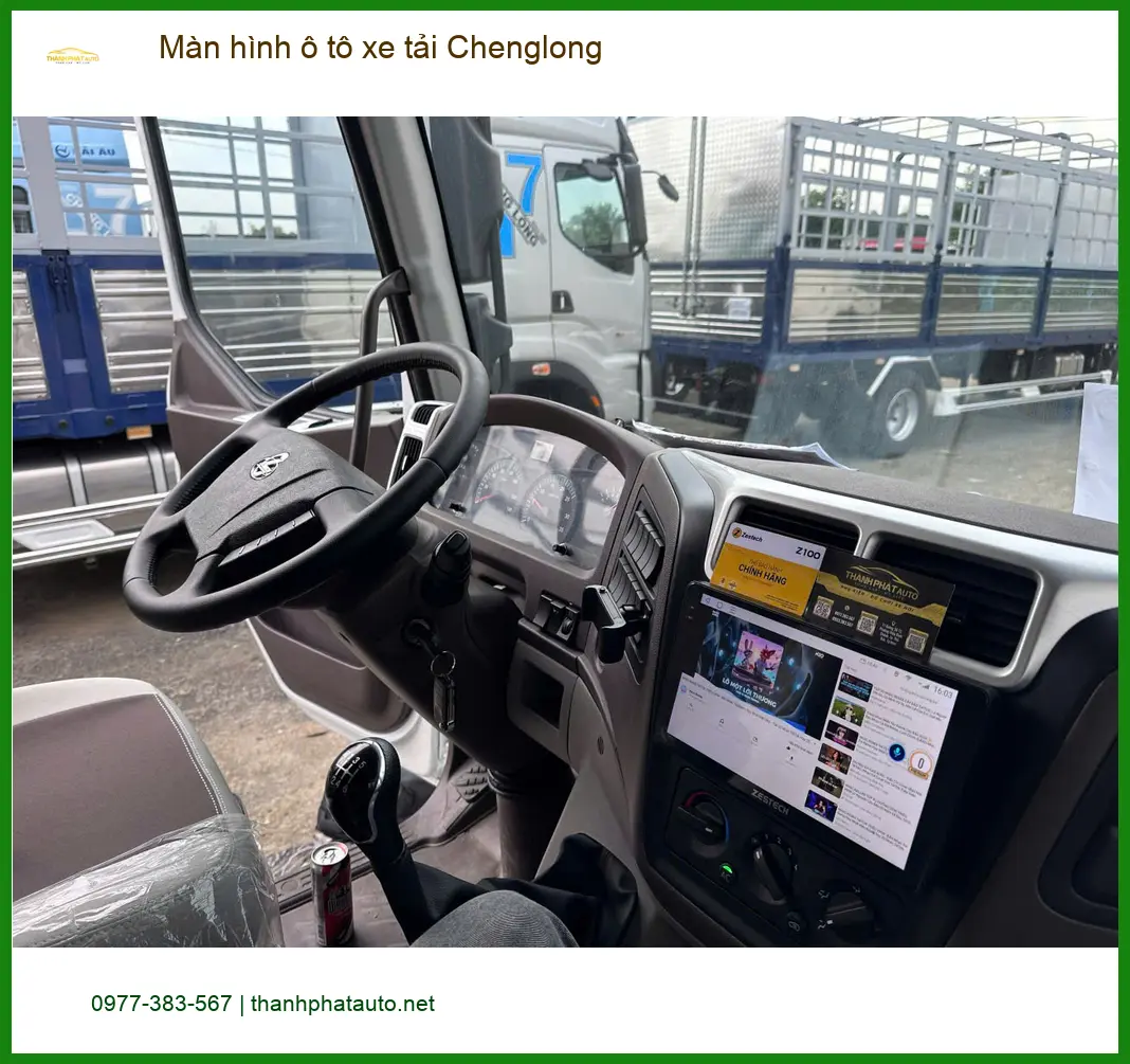 Anh Thắng thay màn hình ô tô xe tải Chenglong ở Quận 10 vì màn hình cũ bị đơ. ảnh thực tế 3
