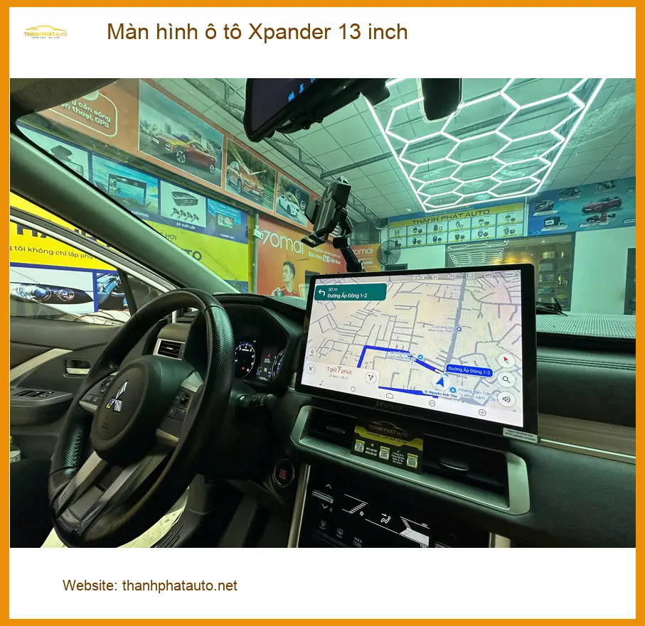 Anh Kiên lắp màn hình ô tô Xpander 13 inch tại Quận 9 nâng tầm giải trí