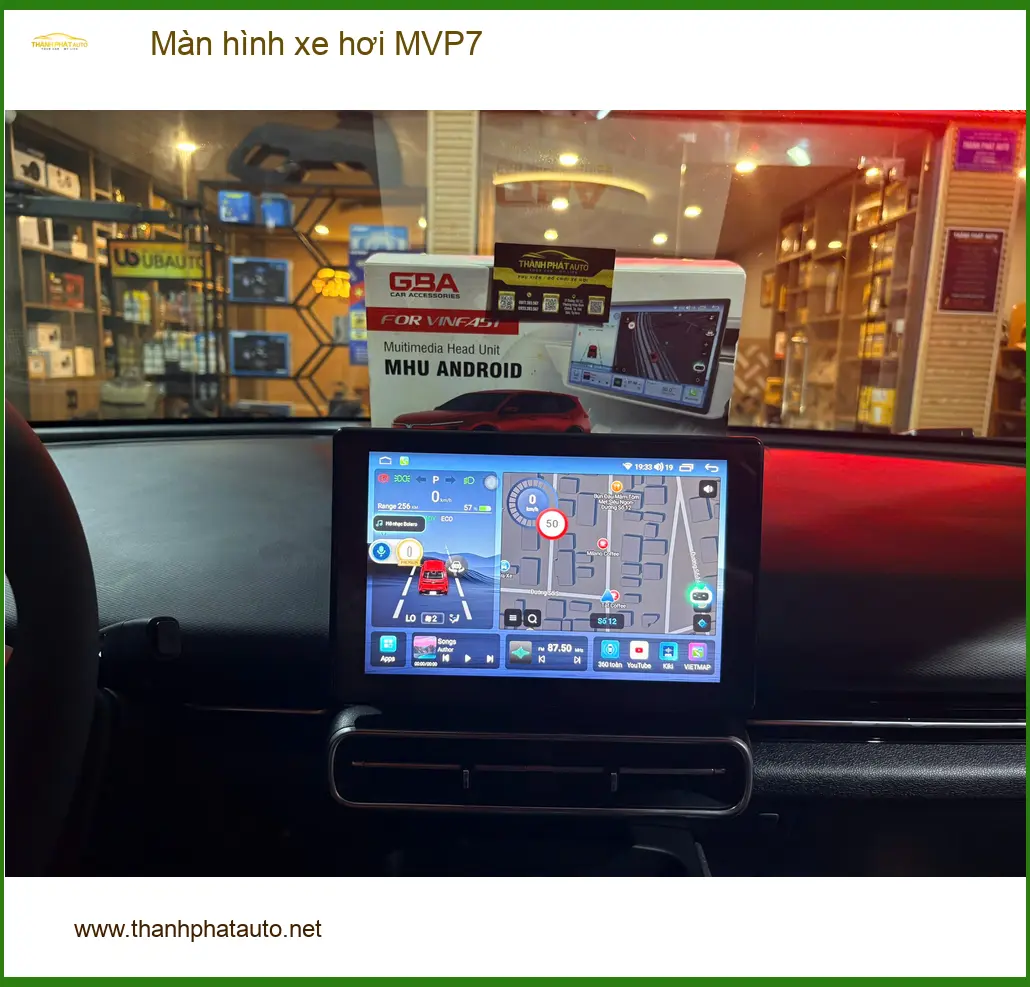 Anh Trọng lắp màn hình xe hơi MVP7 cho Hyundai Accent tại Quận 12 vì màn hình zin đã cũ ảnh thực tế 2