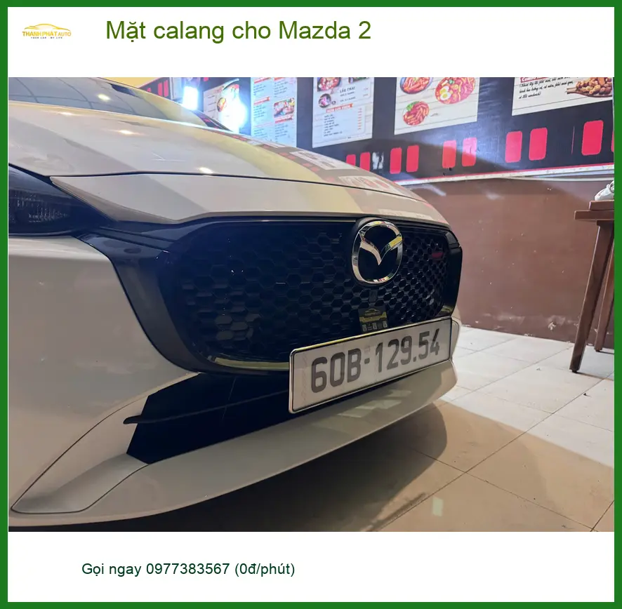Chị Hương lắp mặt calang cho Mazda 2 tại Thủ Đức để đổi mới diện mạo xe ảnh thực tế 4