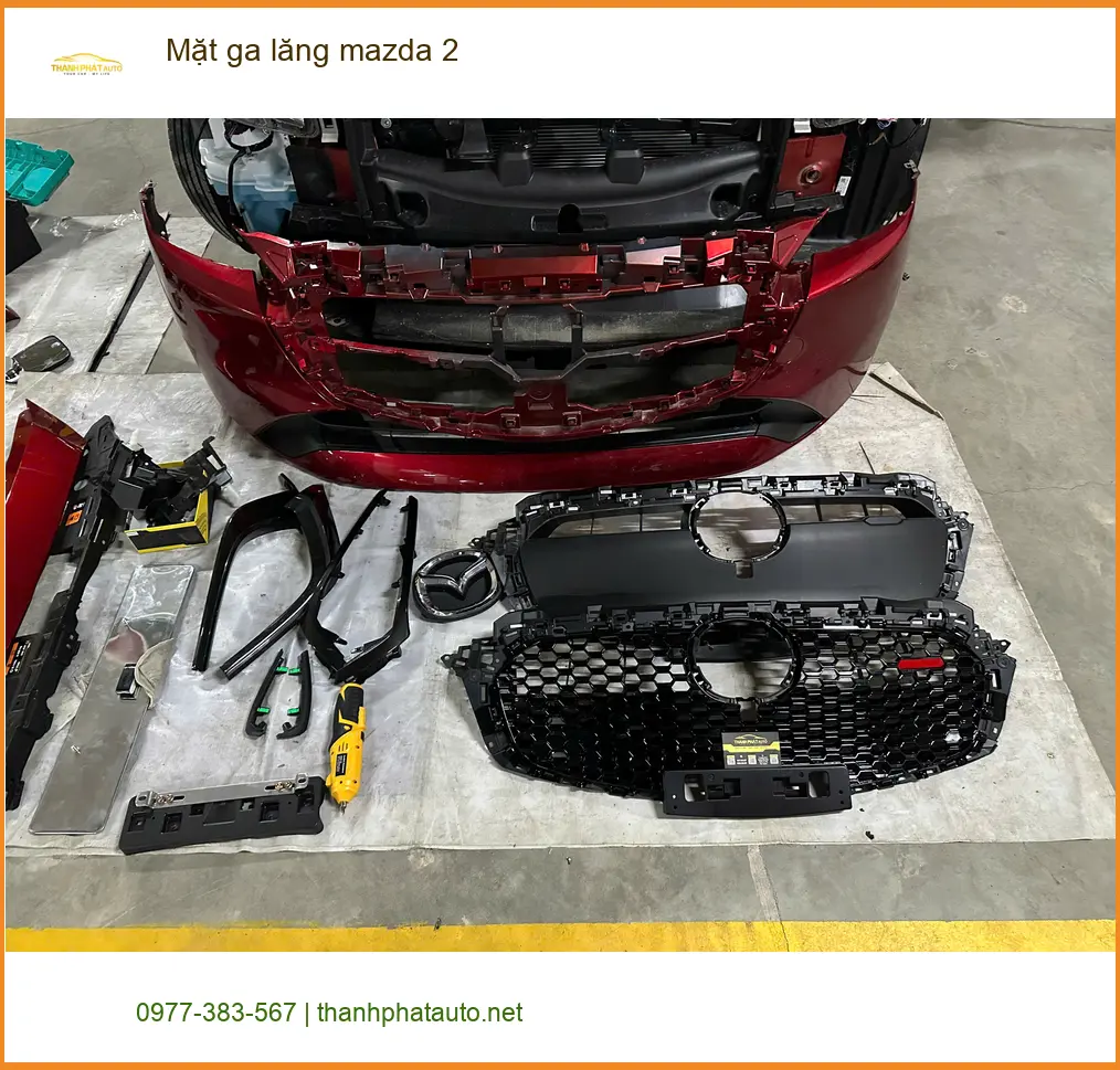 Anh Minh độ Mặt ga lăng Mazda 2 tại Quận 11 để xe trông mới và sang trọng hơn