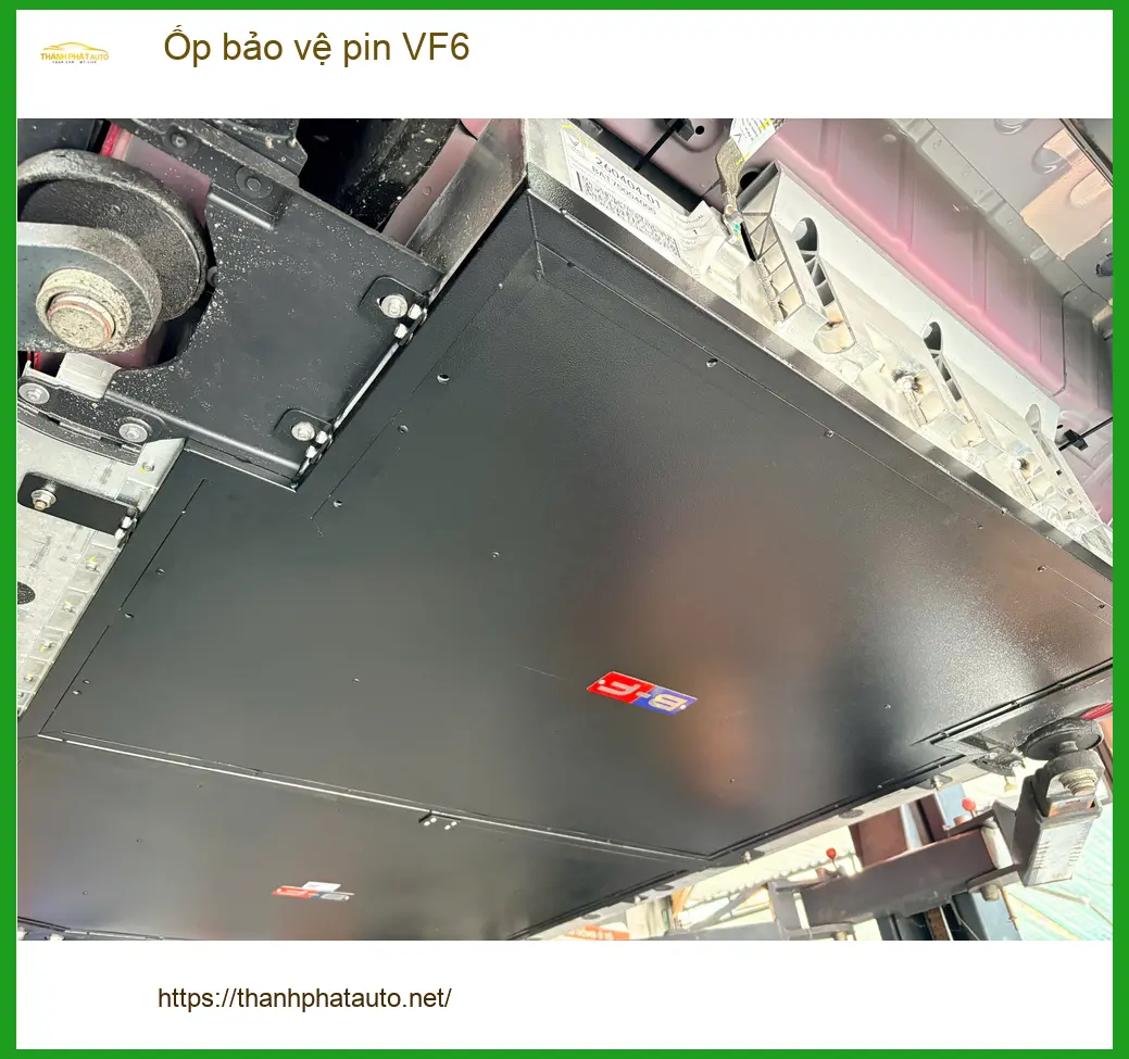 Anh Kiên ốp bảo vệ pin VinFast VF6 tại Huyện Củ Chi để pin bền hơn ảnh thực tế 2