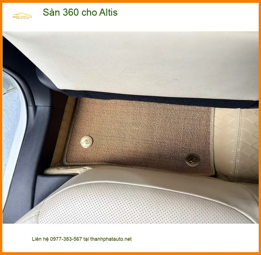Chú Đức An lắp Sàn 360 cho Toyota Altis tại Hóc Môn để dễ vệ sinh hơn ảnh thực tế 2