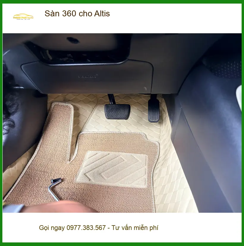 Chú Đức An lắp Sàn 360 cho Toyota Altis tại Hóc Môn để dễ vệ sinh hơn ảnh thực tế 3