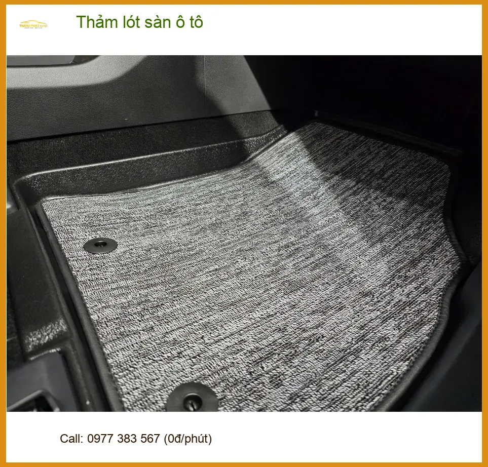 Chị Lan Anh lắp thảm lót sàn ô tô cho Toyota Raize tại Cần Giờ ảnh thực tế 3