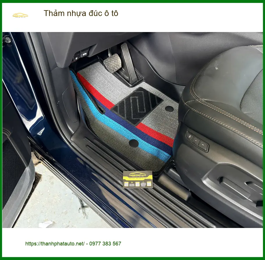 Chị Mai lắp Thảm nhựa đúc ô tô Mazda CX-5 tại Phú Nhuận bền đẹp ảnh thực tế 2