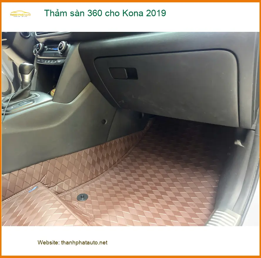 Chú Lực lắp thảm sàn 360 cho Kona 2019 tại Cần Giờ để nội thất luôn sạch đẹp