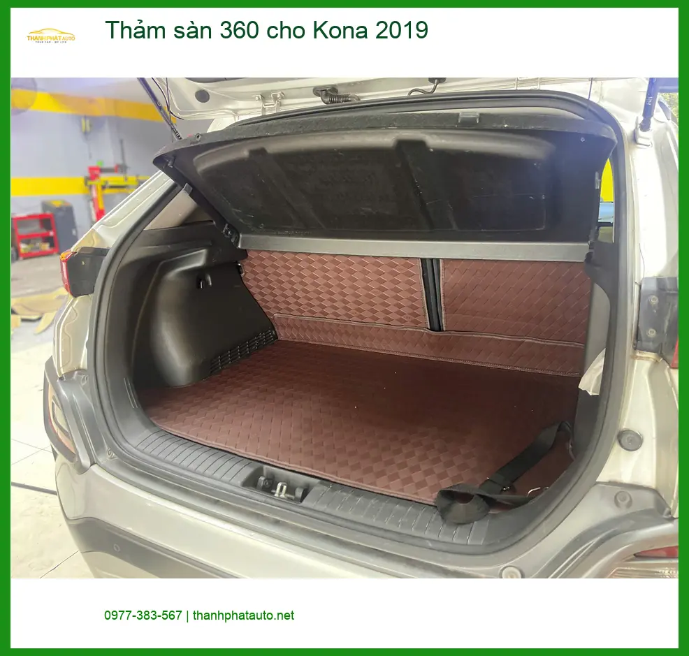 Chị Mai lắp thảm sàn 360 cho Kona 2019 tại Quận 4 để nội thất luôn sạch đẹp ảnh thực tế 3