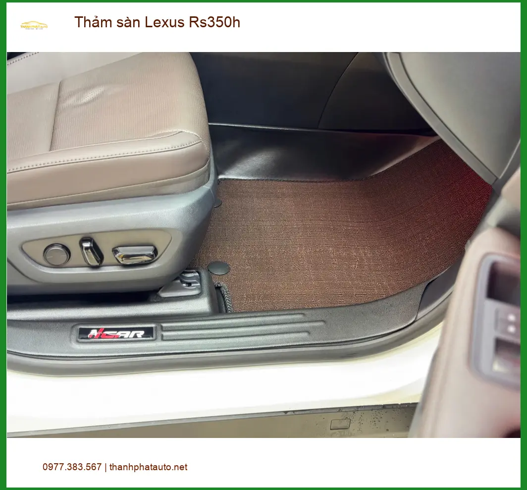Chị Thảo lắp thảm sàn Lexus RS350h tại Củ Chi để nội thất xe luôn sạch sẽ ảnh thực tế 3