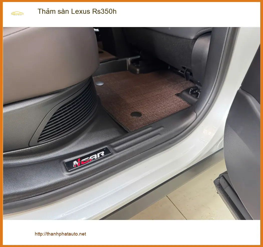 Anh Quang tìm nơi lắp thảm sàn Lexus Rs350h chính hãng tại Hóc Môn ảnh thực tế 3