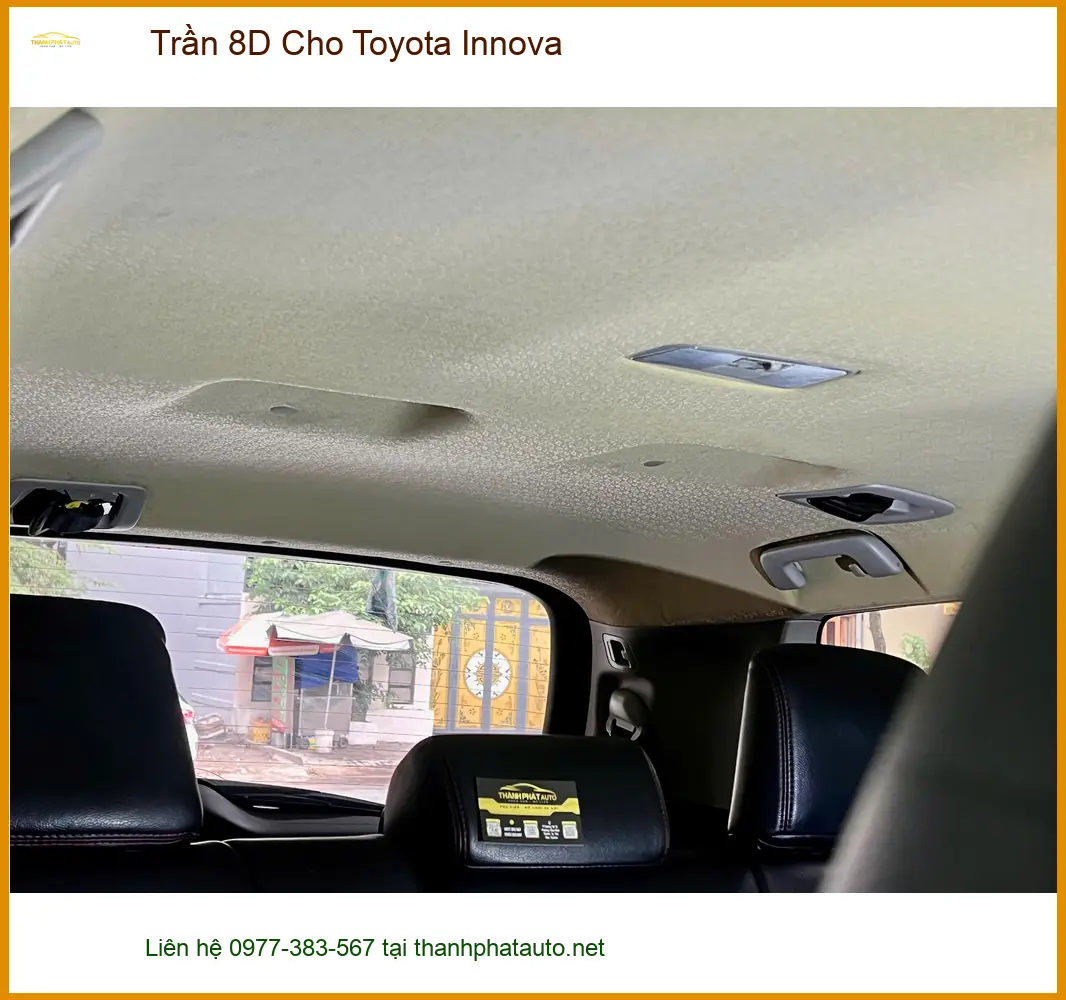 Anh Tâm bọc Trần 8D cho Toyota Innova tại Quận Bình Tân để xe sang trọng hơn