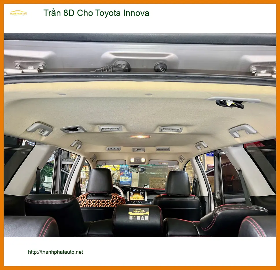 Chú Long lắp Trần 8D Cho Toyota Innova tại Quận 10 để xe sang trọng và dễ vệ sinh hơn ảnh thực tế 2