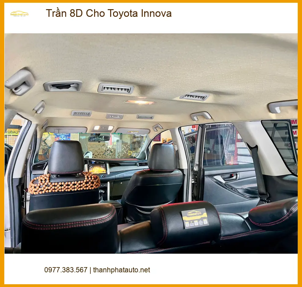 Chú Long lắp Trần 8D Cho Toyota Innova tại Quận 10 để xe sang trọng và dễ vệ sinh hơn ảnh thực tế 3