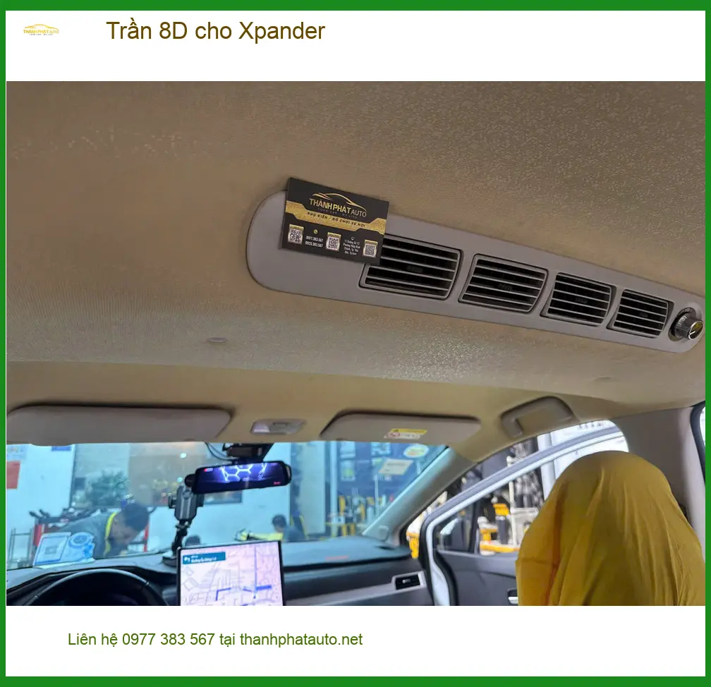 Anh Tùng bọc trần 8D cho Xpander tại Thủ Đức vì trần zin bị ố màu ảnh thực tế 2