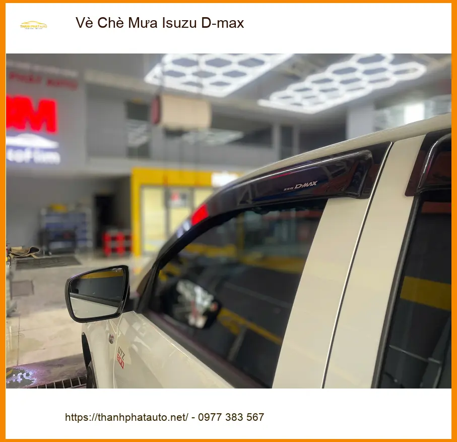 Anh Bảo lắp Vè Che Mưa Isuzu D-max tại Thủ Đức chống mưa tạt vào xe ảnh thực tế 4