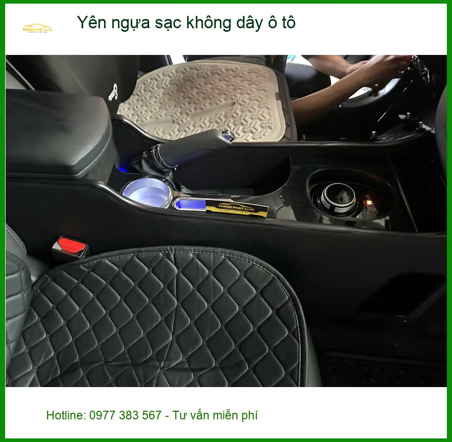 Anh Tấn lắp yên ngựa sạc không dây ô tô cho Hyundai Creta tại Nhà Bè ảnh thực tế 3