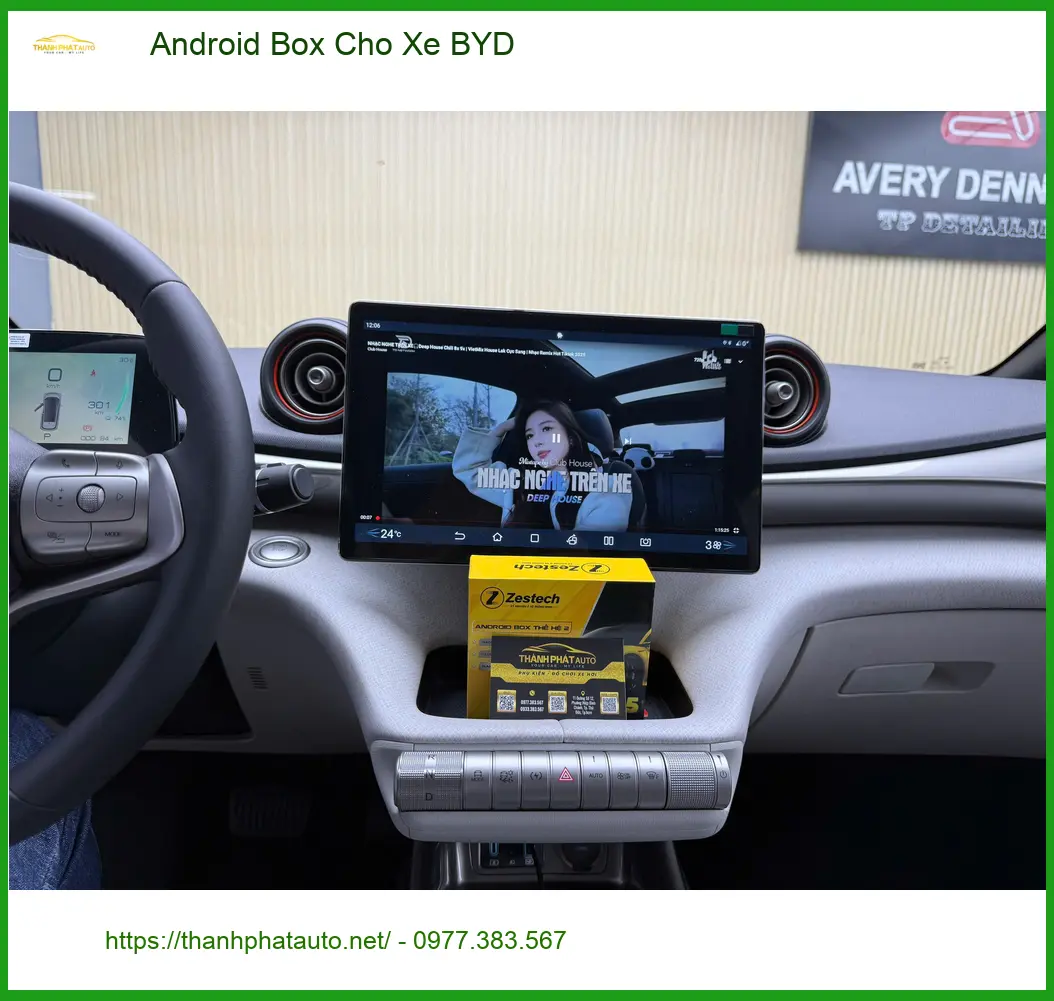 Chị Thu lắp Android Box cho BYD Atto 3 tại Quận 5 để có trải nghiệm giải trí đa dạng ảnh thực tế 3