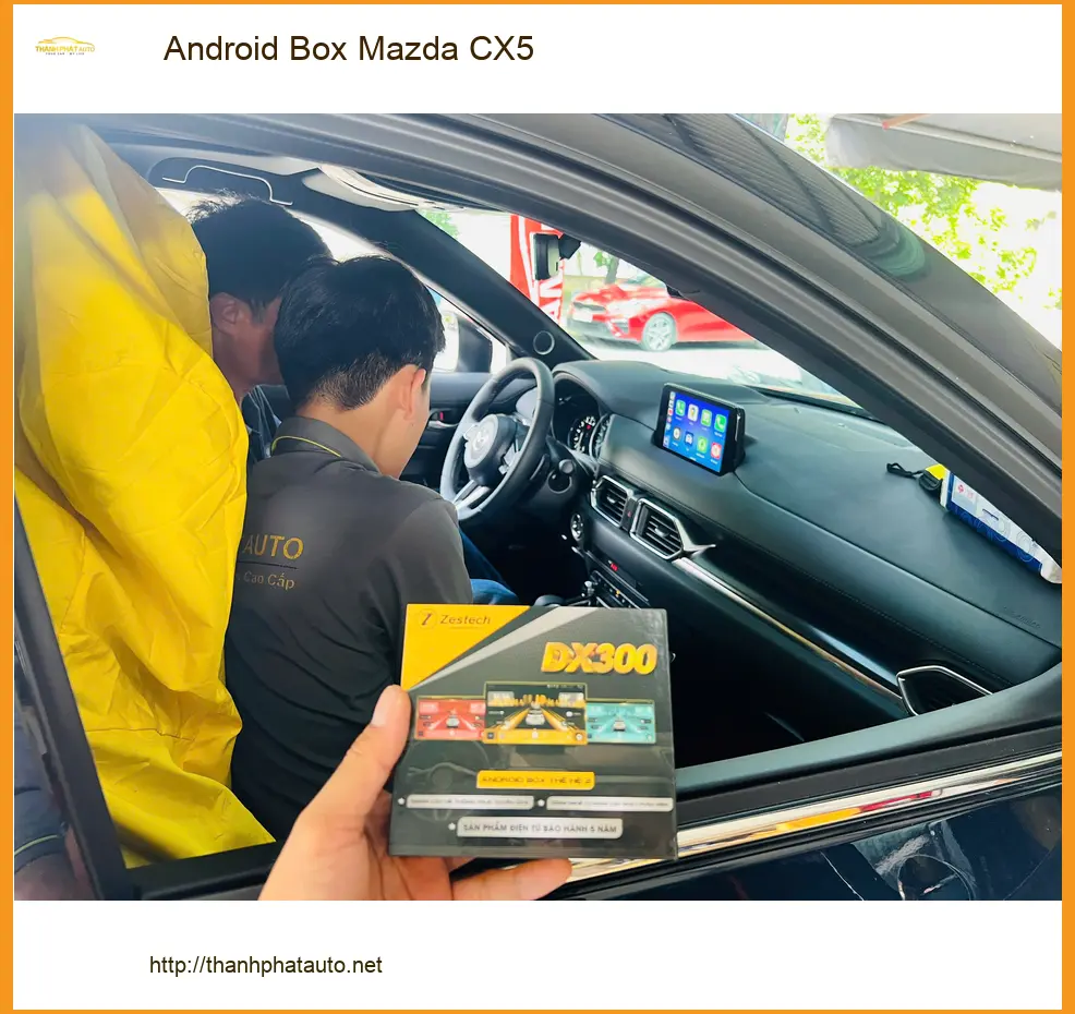 Chị Thảo lắp Android Box Mazda CX5 tại Quận 12 để xem YouTube, bản đồ trên màn zin