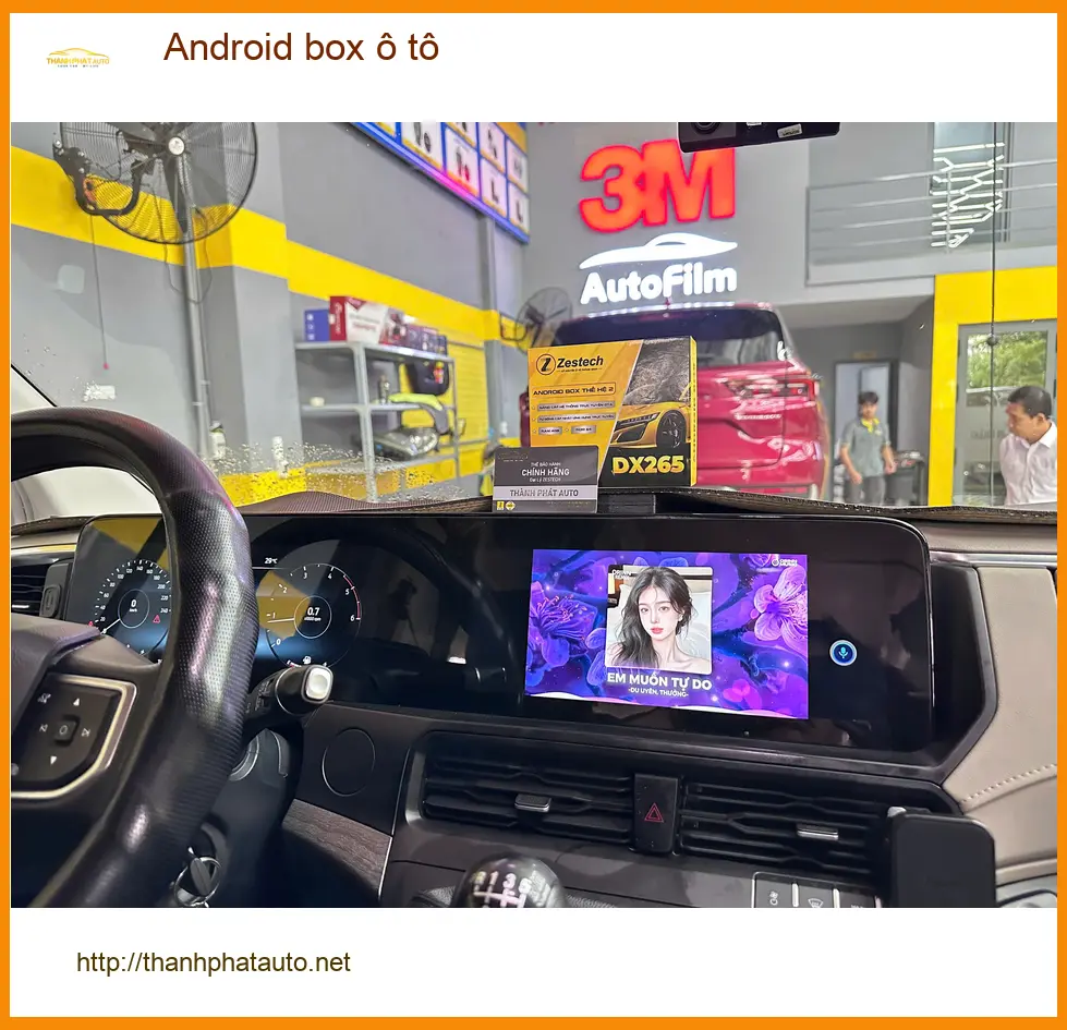 Anh Tấn lắp Android box ô tô cho Honda HR-V tại Quận Phú Nhuận