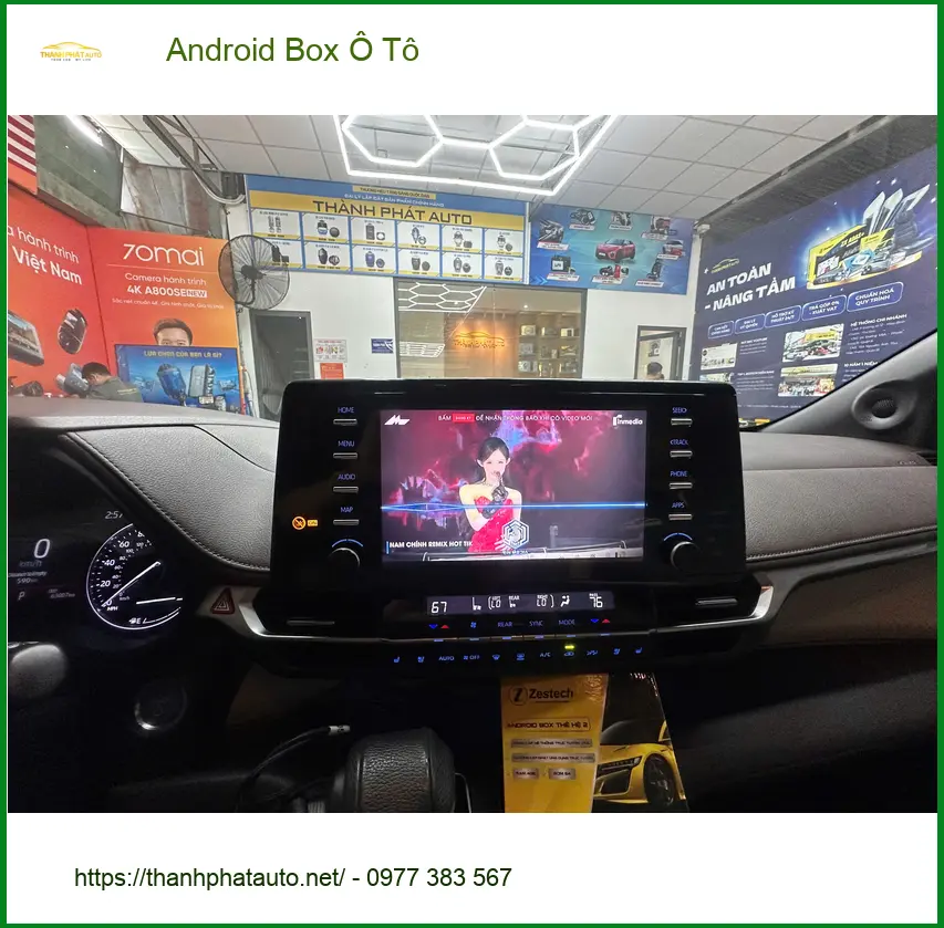 Anh Việt nâng cấp Android Box Ô Tô cho Toyota Camry tại Quận Phú Nhuận