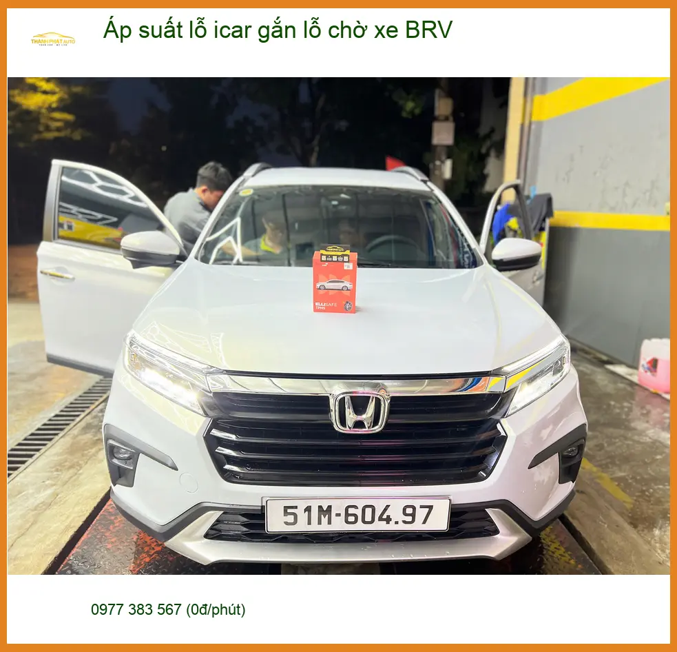 Anh Minh lắp cảm biến áp suất lốp iCar gắn lỗ chờ BRV tại Quận 12 ảnh thực tế 2
