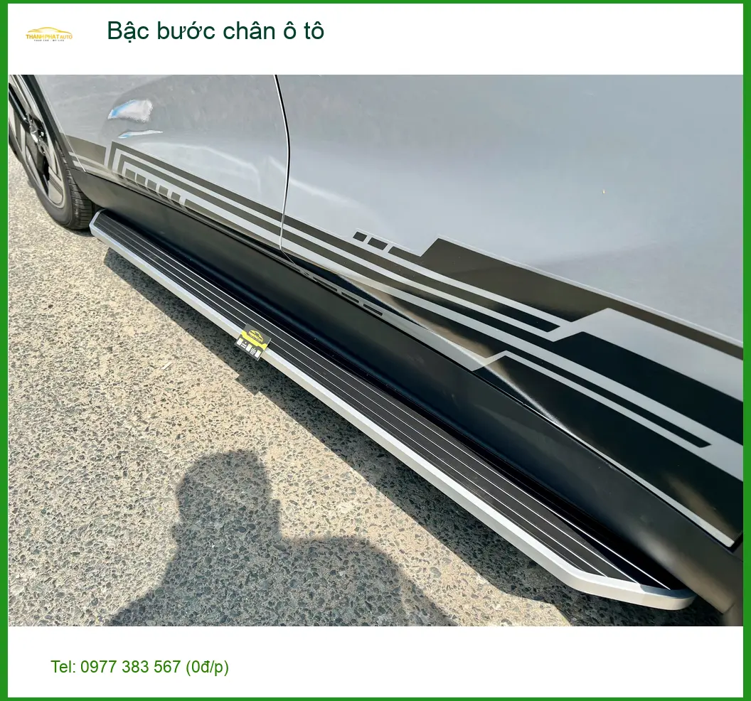 Anh Bảo lắp bậc bước chân ô tô Hyundai Santa Fe tại Quận 3 để tiện cho gia đình ảnh thực tế 2