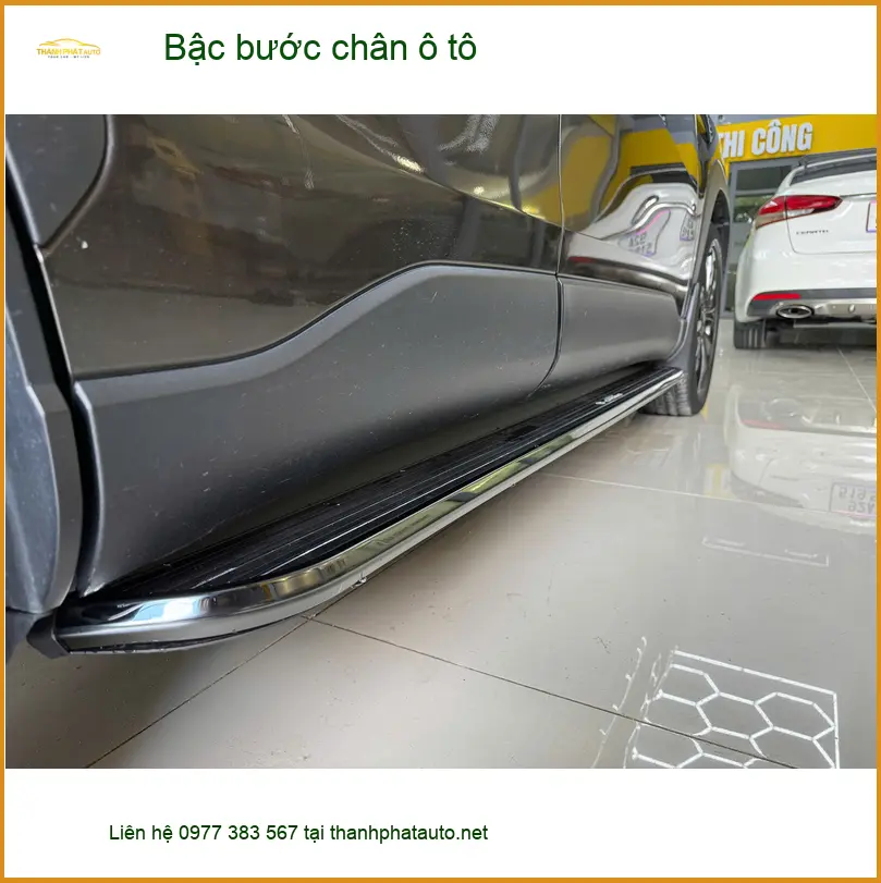 Chị Thảo lắp bậc bước chân ô tô cho Kia Sorento tại Quận Thủ Đức tiện cho con nhỏ ảnh thực tế 2