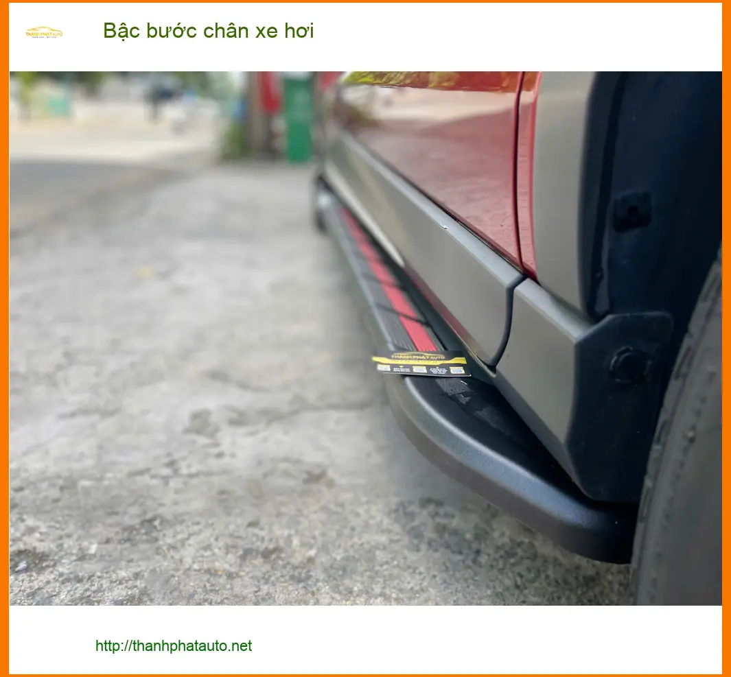Anh Duy Khang lắp bậc bước chân xe hơi Kia Carnival tại Quận 12 ảnh thực tế 3