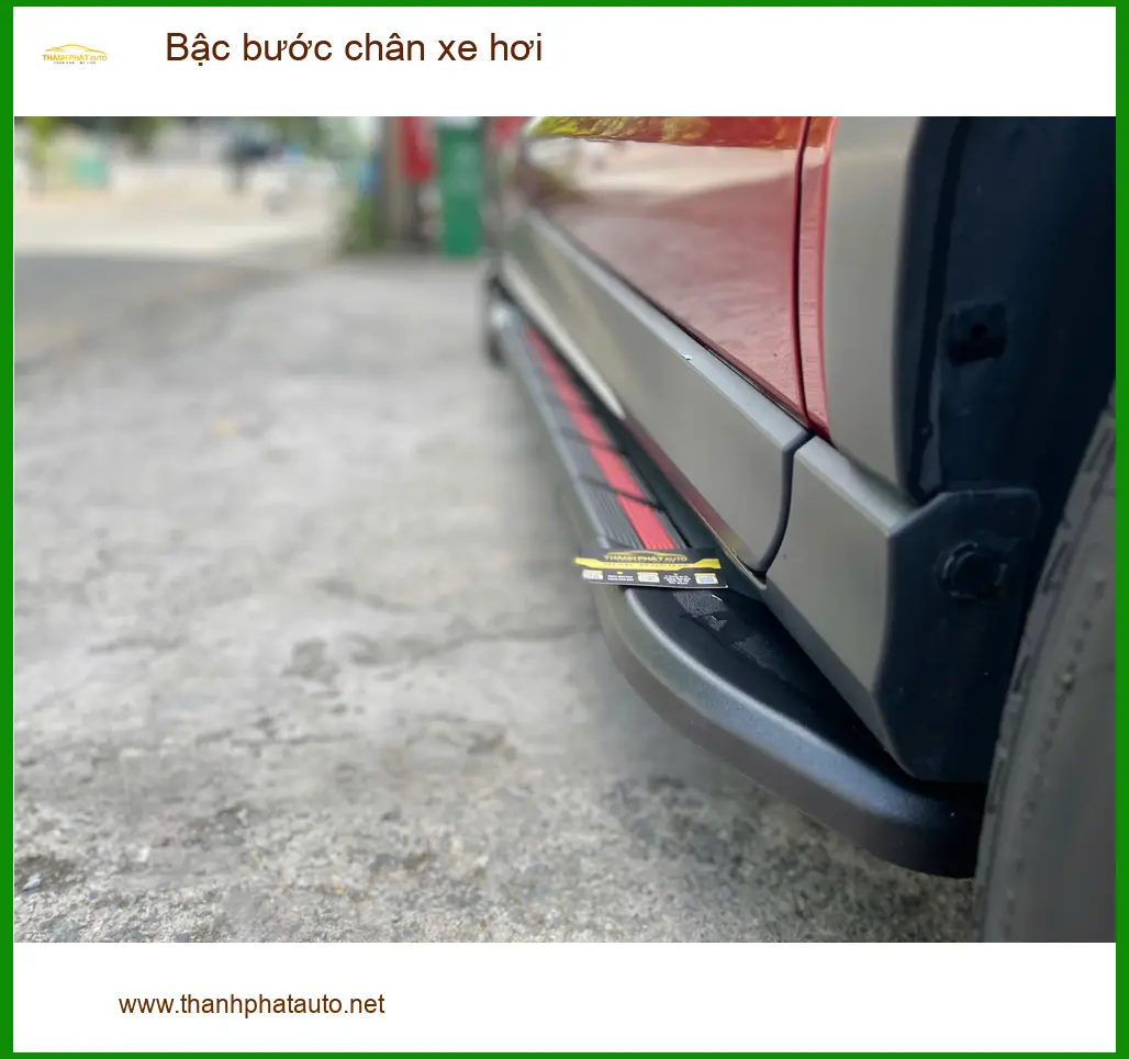 Anh Quý lắp bậc bước chân xe hơi Hyundai Santa Fe tại Quận 3 ảnh thực tế 3