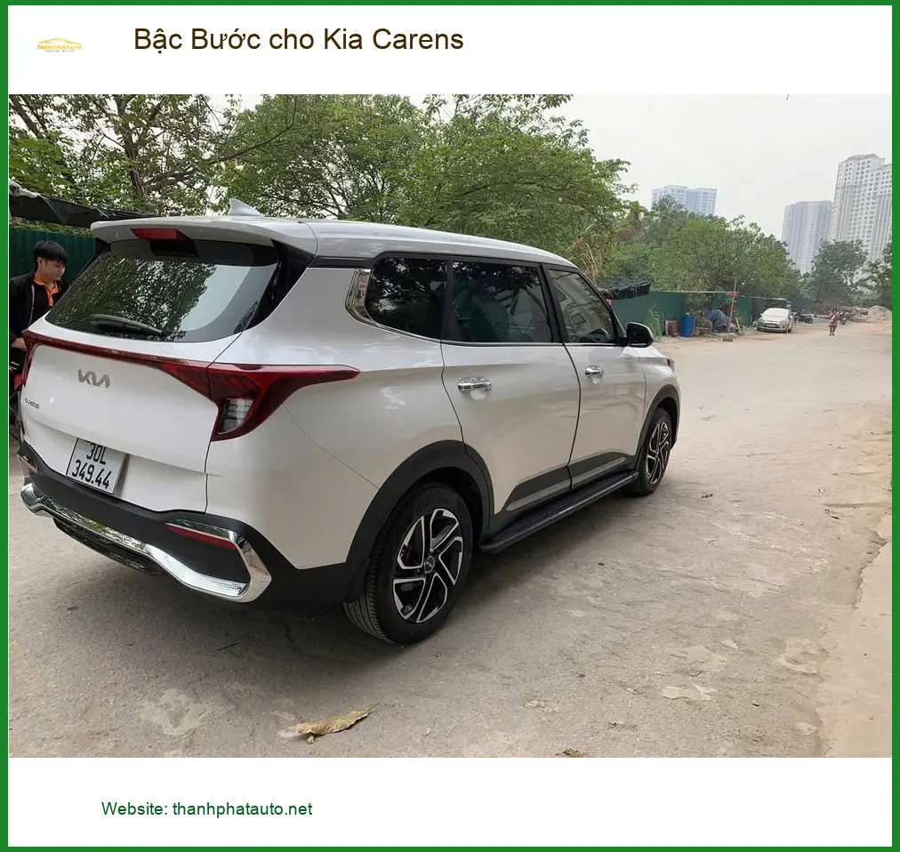 Anh Nhật Long cần Lắp Bậc Bước cho Kia Carens ở Quận Tân Phú ảnh thực tế 2