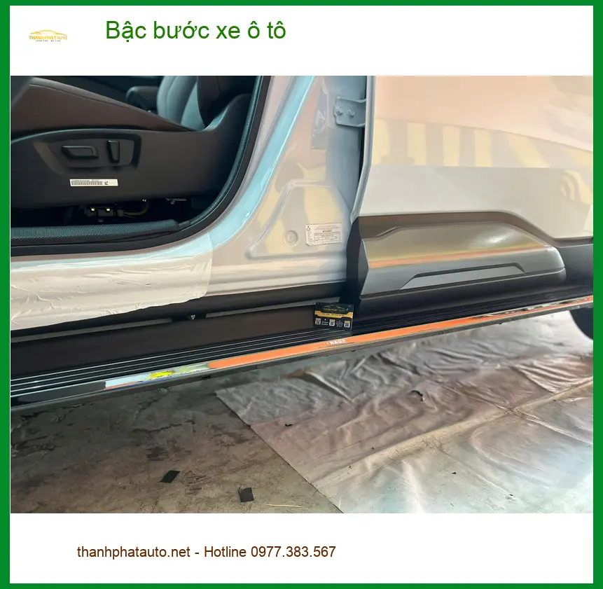 Anh Kiên lắp bậc bước xe ô tô VinFast Lux SA2.0 tại Quận 7 ảnh thực tế 4