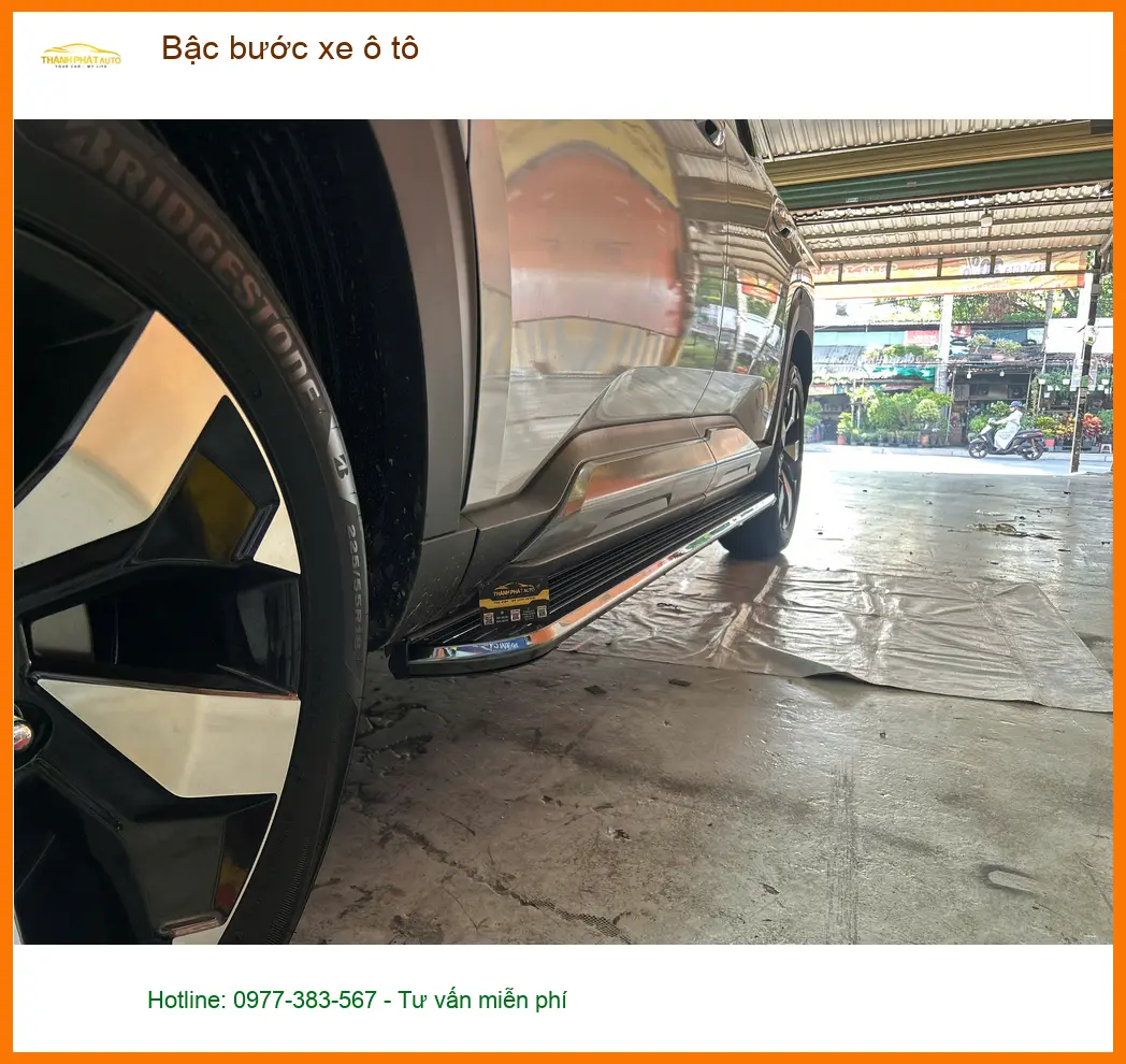 Chú Phiệt gắn bậc bước ô tô Hyundai Accent Quận 8 cho gia đình tiện lợi ảnh thực tế 3