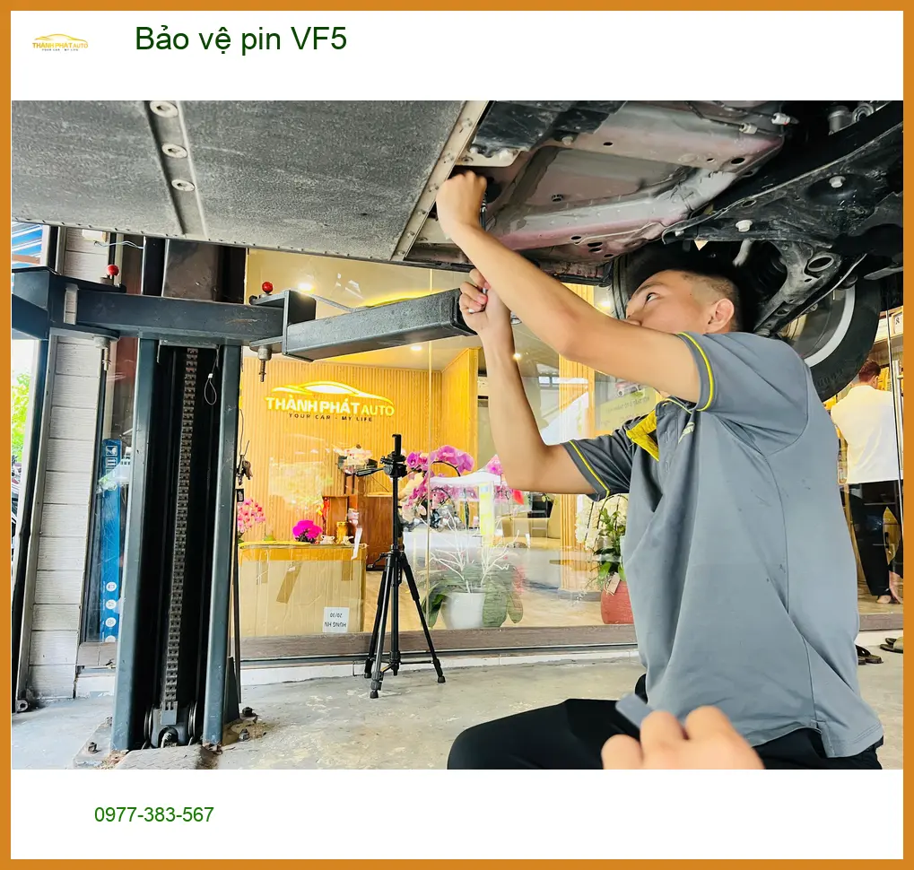 Anh Long lắp đặt bảo vệ pin VinFast VF5 chính hãng tại Củ Chi tránh chai pin ảnh thực tế 3