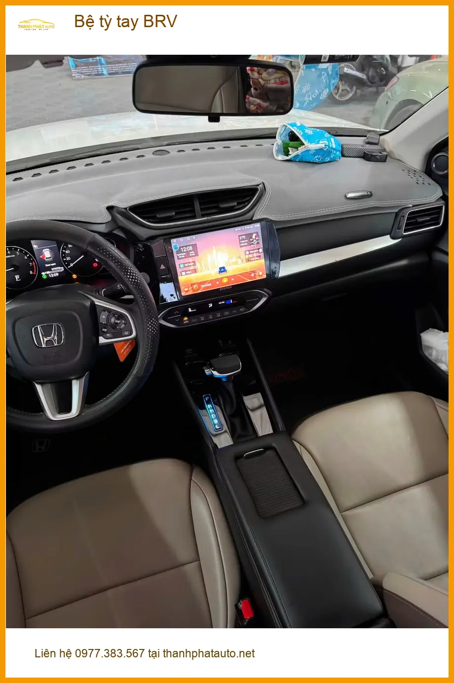 Anh Hoàng Nam lắp bệ tỳ tay BRV cho Honda BR-V tại Thủ Đức ảnh thực tế 2
