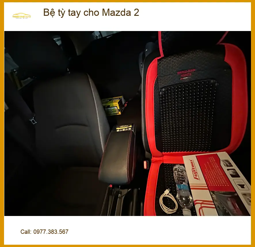 Chị Thùy lắp bệ tỳ tay cho Mazda 2 tại Quận Phú Nhuận để tiện nghi hơn ảnh thực tế 2