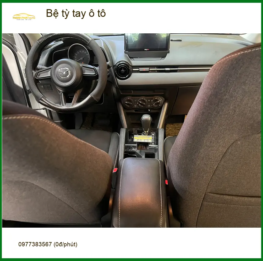 Chú Đức Vinh lắp bệ tỳ tay ô tô cho Mitsubishi Outlander ở Quận 9