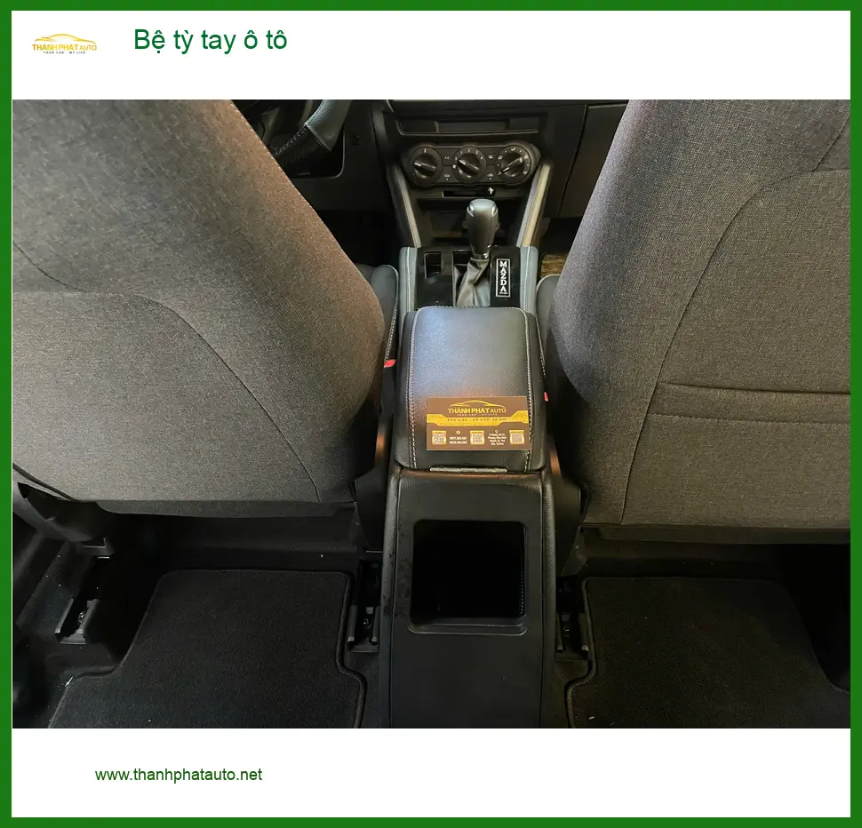 Anh Duy lắp bệ tỳ tay ô tô cho Kia K3 tại Quận Thủ Đức để lái xe thoải mái hơn