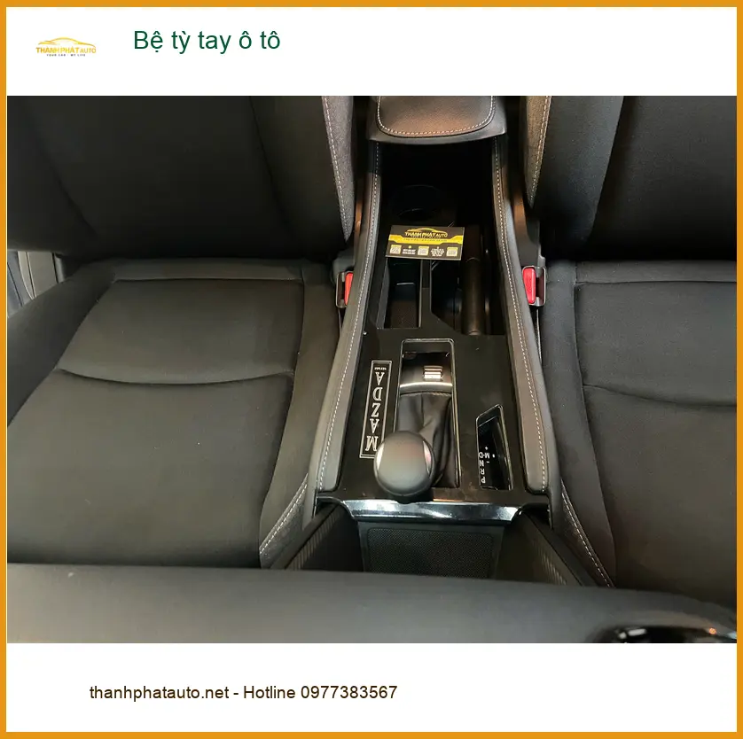 Anh Khang lắp bệ tỳ tay ô tô cho Honda HR-V tại Quận Bình Thạnh để lái xe thoải mái ảnh thực tế 3