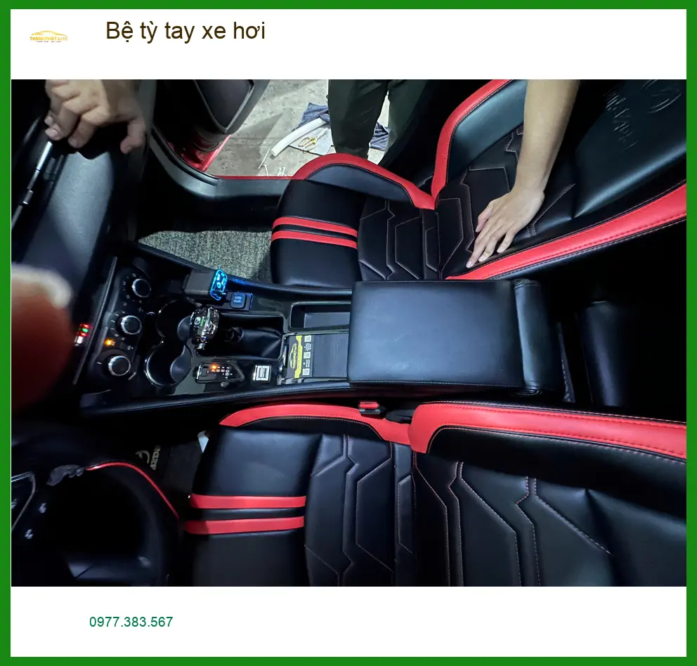Anh Khang lắp bệ tỳ tay xe hơi Hyundai Accent tại Quận Bình Tân ảnh thực tế 4