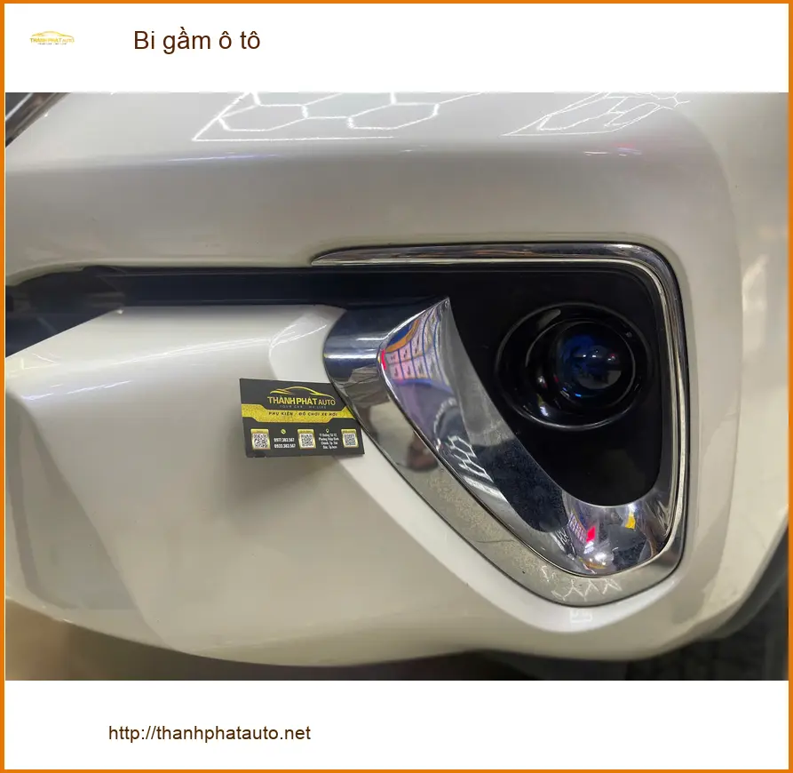 Anh Kiên độ bi gầm ô tô cho Mazda 3 tại Bình Chánh vì đèn zin kém sáng ảnh thực tế 2