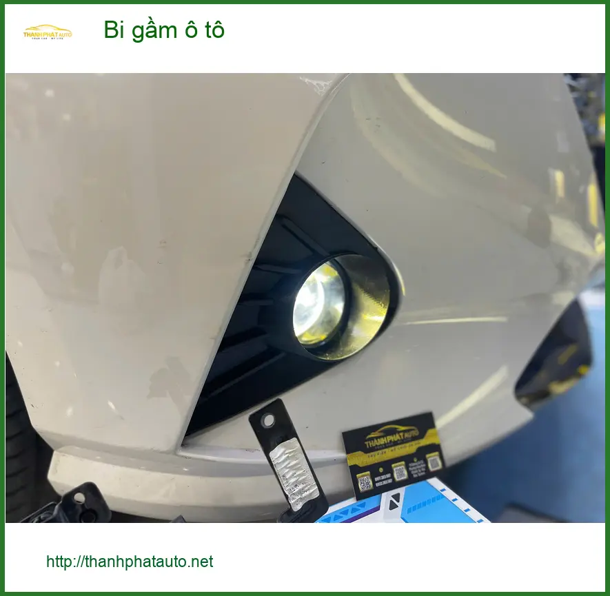 Anh Khải độ bi gầm ô tô cho Hyundai Creta tại Tân Phú vì đèn zin kém ảnh thực tế 2