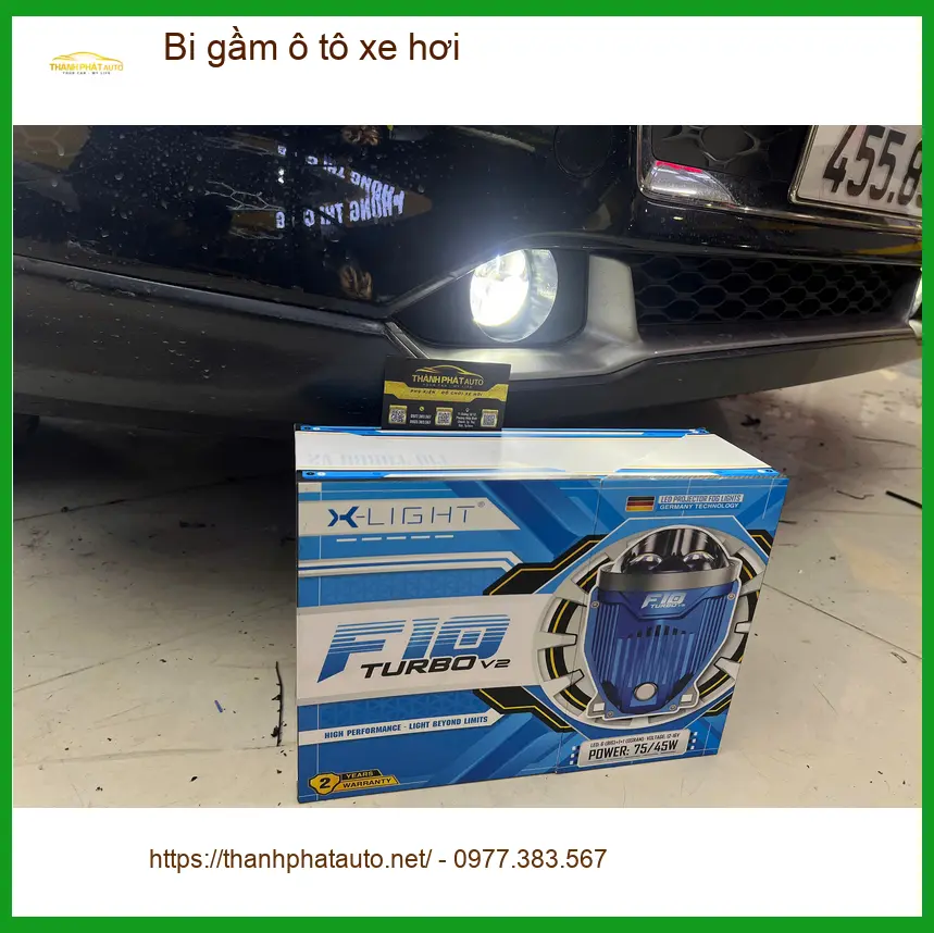 Chú Phong độ bi gầm ô tô Mazda CX-5 tại Quận 7 để cải thiện tầm nhìn đêm