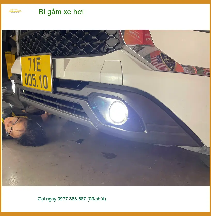 Chú Tùng độ bi gầm xe hơi Hyundai Santa Fe tại Củ Chi để cải thiện tầm nhìn khi đi đêm