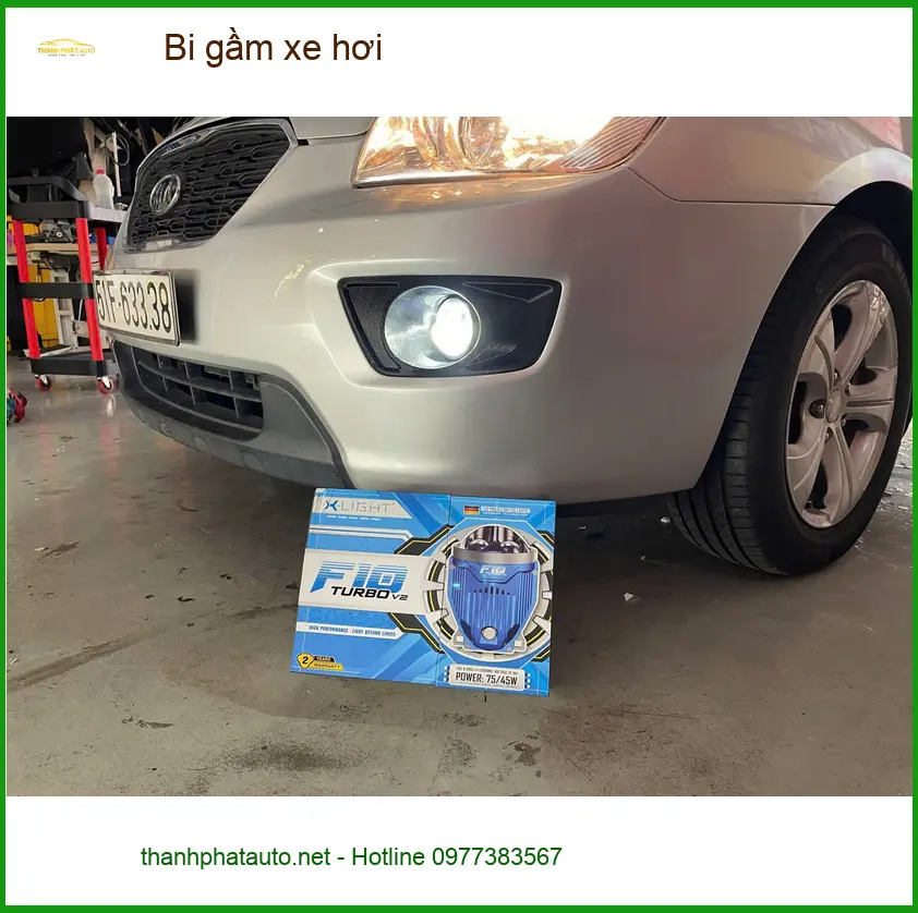 Chị Mai độ bi gầm xe hơi cho Mazda CX-5 vì đèn zin quá mờ tại Quận 2 ảnh thực tế 5