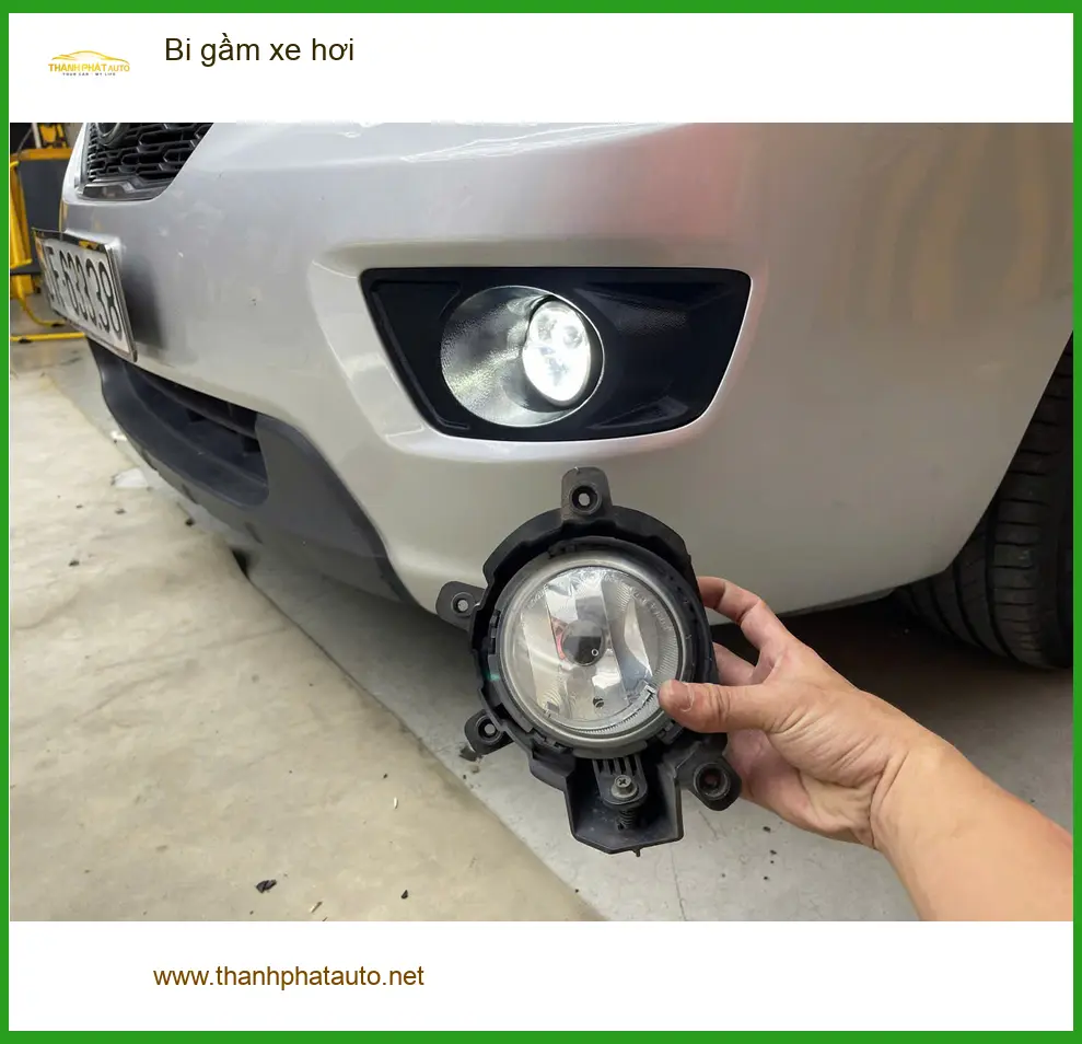 Anh Minh nâng cấp bi gầm Honda CRV tại Quận 11, giải quyết nỗi lo đường tối